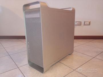 Apple PowerMac G5 cabinet vuoto
