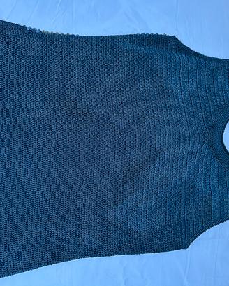 Top blu con paillettes