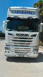Scania r500