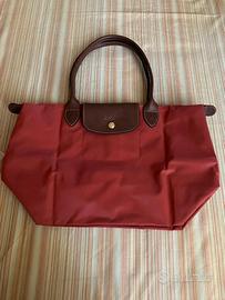 Longchamp M