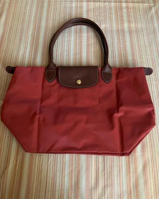 Longchamp M