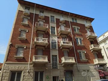 Appartamento a Torino Via Monte Albergian 3 locali