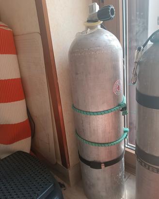 .bombola sub 