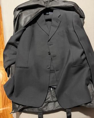 Completo Armani grigio