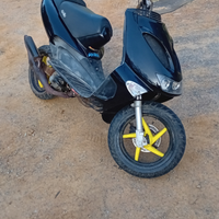 Aprilia sr