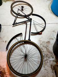 Bici Velital vintage freni a bacchette smontata