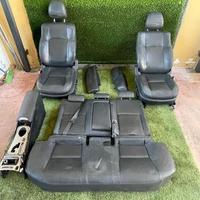 Toyota Avensis 2013 Tappezzeria completa