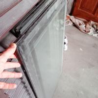 Finestra alluminio vetro doppio