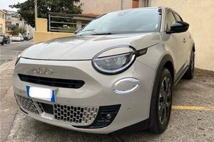 Fiat 600 Hybrid 110 CV DCT MHEV La Prima