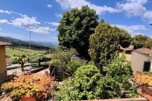 Villa di 327 m² con più di 5 locali a Fiesole