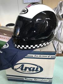 Casco Arai