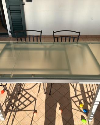 Tavolo in cristallo allungabile