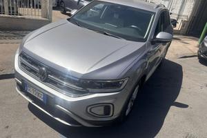 Volkswagen T-Roc 2.0 TDI SCR 150 CV DSG Sport Blue