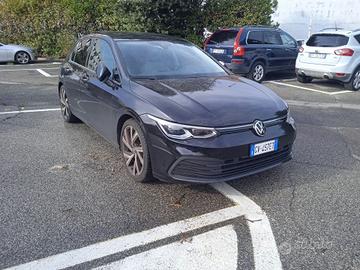 Volkswagen Golf 1.5 eTSI 150 CV EVO ACT DSG Life