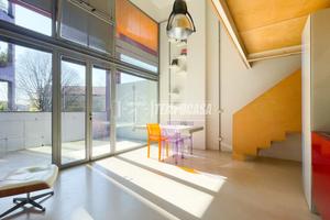 LOFT SU DUE PIANI CON TERRAZZO PRIVATO