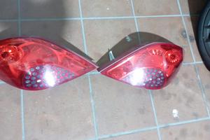 Fanali posteriori peugeot 207