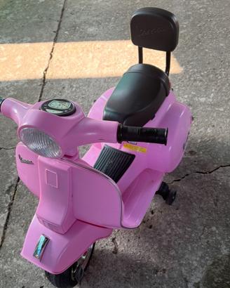 Vespa e moto bambino