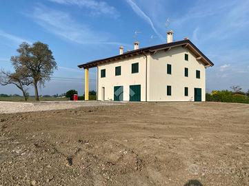 CASA SEMINDIPENDENTE A GRANAROLO DELL'EMILIA