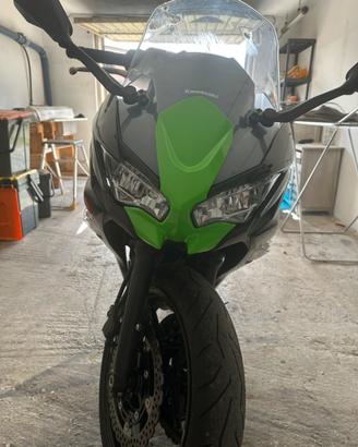 Kawasaki ninja 650 35kw incidentata funzionante