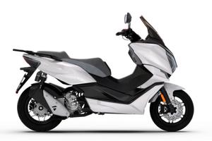 Morbidelli SC300 BIANCO o NERO o Grigio ad Euro 39