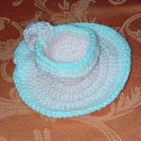 Tazzine fatte a uncinetto di vari colori a scelta