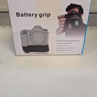 Supporto verticale Multi Battery Grip FB126