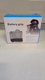 Supporto verticale Multi Battery Grip FB126