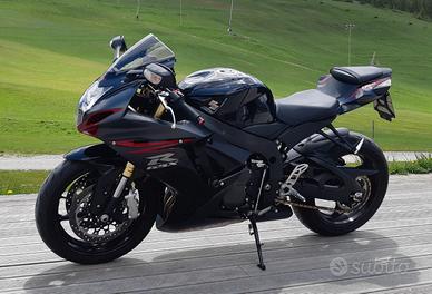 suzuki gsx-r 750 2011