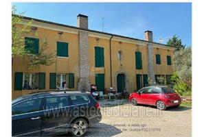 Appartamento Mirandola [A4359497]