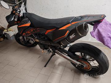 ktm 690 smc 
