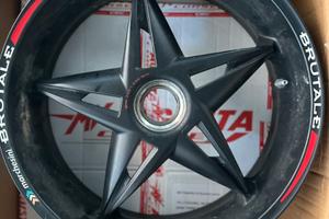 Cerchio posteriore brutale 989