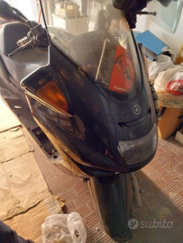 Scooter yamaha majesty 250 abs anno 2000