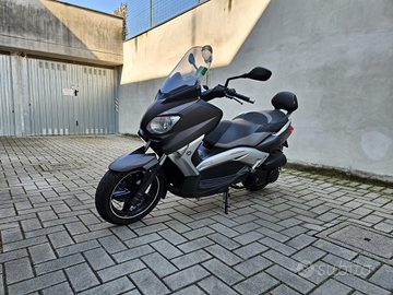Yamaha xmax 250 sport