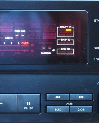 Sony DAT 670