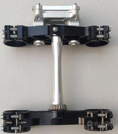 KIT PIASTRA MORSETTO TRIPLE COMPLETA RISER. X 450