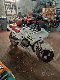 Gilera KZ 125 da restaurare 