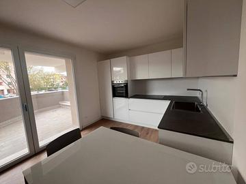 SPLENDIDO ATTICO CON AMPIO TERRAZZO