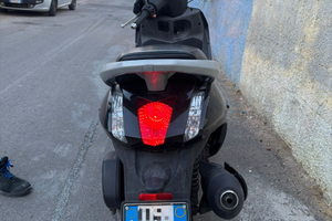 Peugeot Geopolis 250