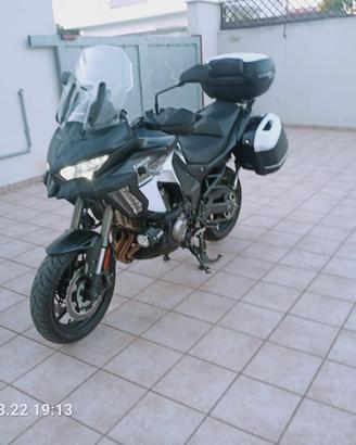 Kawasaki Versys 1000 SE Grand Tourer Pari al Nuovo