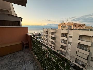 Appartamento panoramico 5 piano vista mare