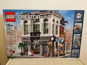 LEGO modular building 10251 Brick Bank