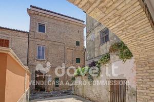 Appartamento di 180 m² con 4 locali a Atri