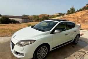 Renault megane 3 gt line 1.5 DCI  110 CV