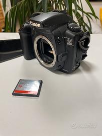 Canon 20 d + memoria + batteria e caricabatteria