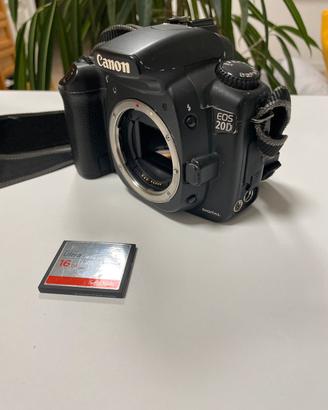 Canon 20 d + memoria + batteria e caricabatteria