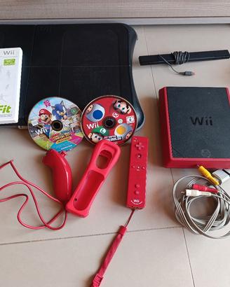 Nintendo Wii rossa + giochi Mario Bros + balance n