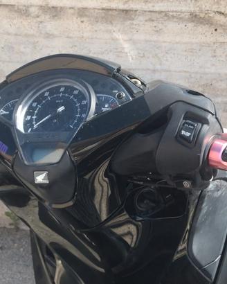 Honda SH 125 (2018) - Motore Perfetto, Revisionato