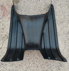 Tappeto centrale Vespa GT GTS