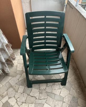 Sedia giardino/balcone plastica verde con bracciol
