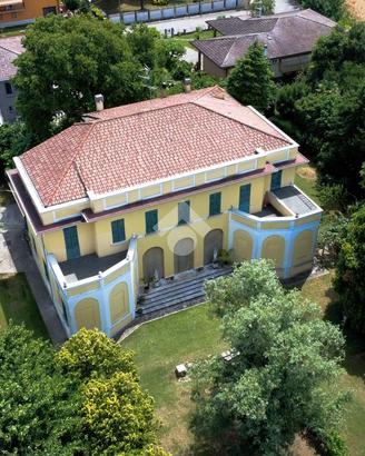 VILLA SINGOLA A SAN GIORGIO BIGARELLO